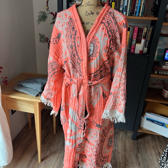 Bohemian Robe - Picture 3 of 7